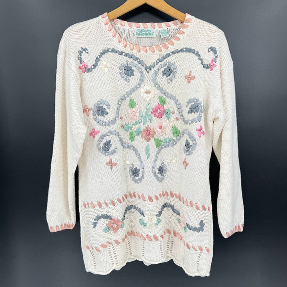 Colleen’s Collection Embroidered Sweater - Picture 1 of 11